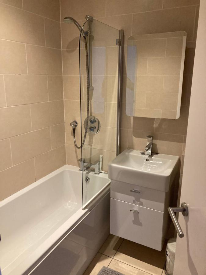 Two Double Bedroom Flat In Soho London Exterior foto